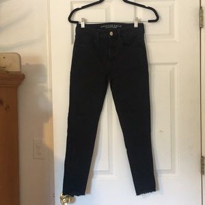 American Eagle frayed ankle skinnies